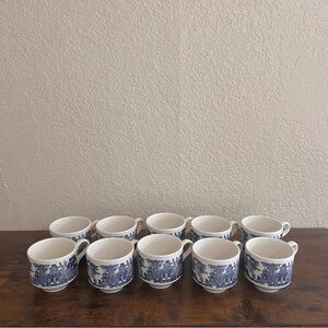 CHURCHILL Blue Willow Made in England Coffee/Tea Cup Lot of 10